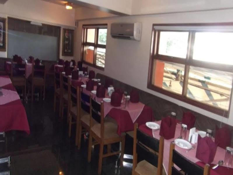 Hotel Ravikant Púna Kültér fotó